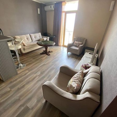 Orbi Plaza Apartment Μπατούμι Εξωτερικό φωτογραφία