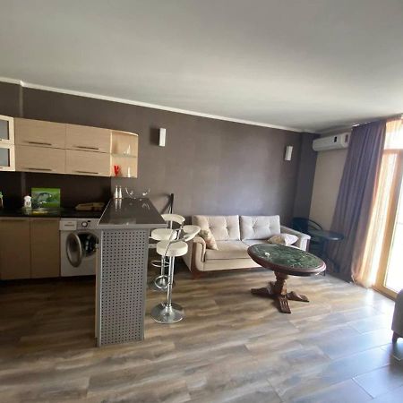 Orbi Plaza Apartment Μπατούμι Εξωτερικό φωτογραφία